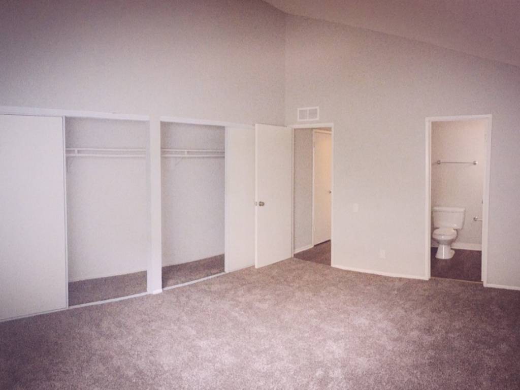 Photos and Video of Strathmore Veteran in Los Angeles, CA